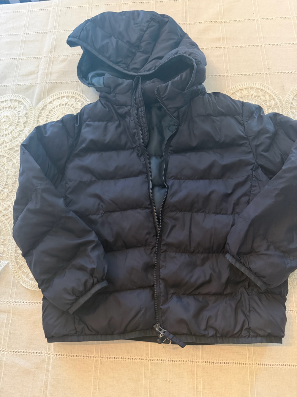 Uniqlo Kids blue navy Quilted puffer with Hoodies lightweight jacket